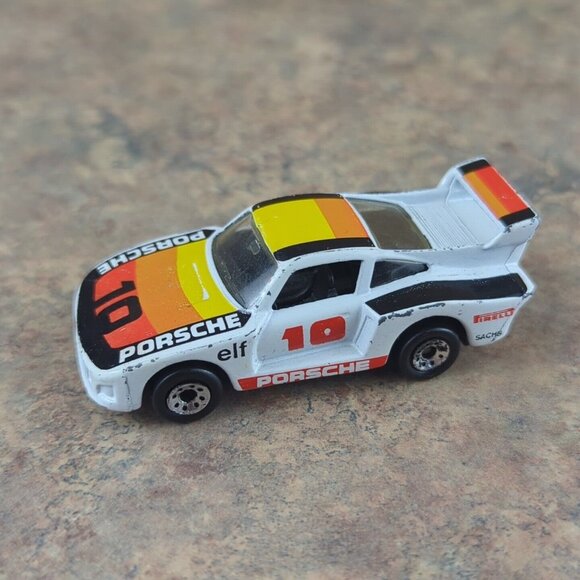 1983 Matchbox Racing Porsche 935 1:64 Diecast Toy Race CAR - Picture 2 of 10